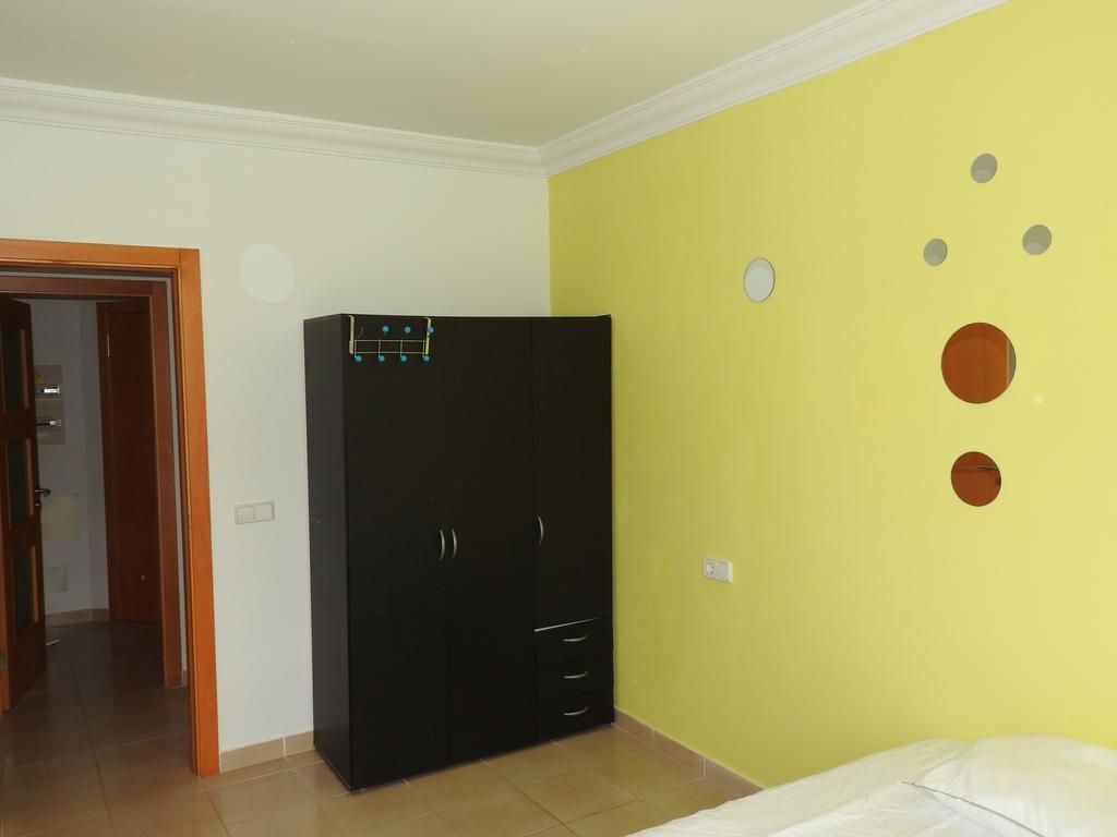 Apartamentos Borba 格拉纳迪利亚-德阿沃纳 外观 照片