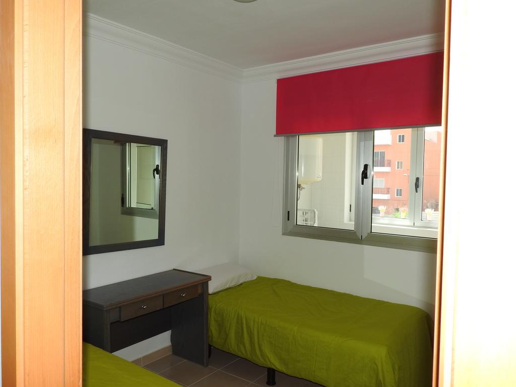 Apartamentos Borba 格拉纳迪利亚-德阿沃纳 外观 照片