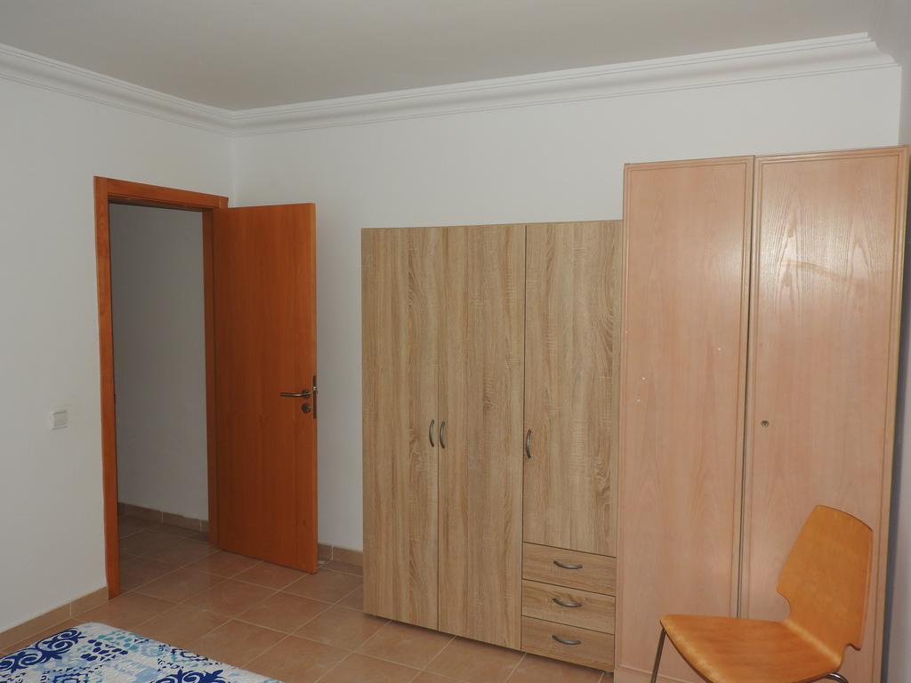 Apartamentos Borba 格拉纳迪利亚-德阿沃纳 外观 照片