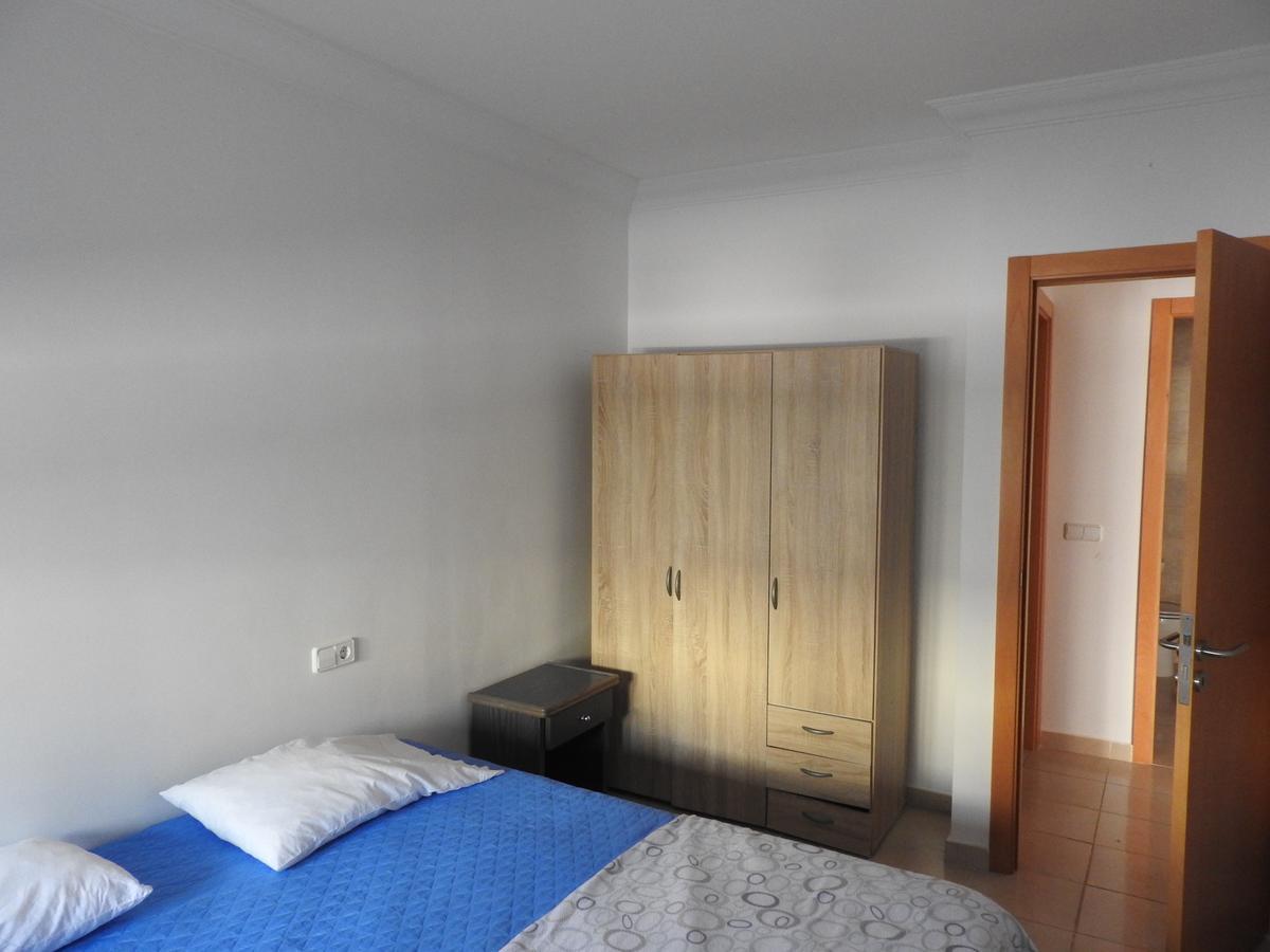 Apartamentos Borba 格拉纳迪利亚-德阿沃纳 外观 照片